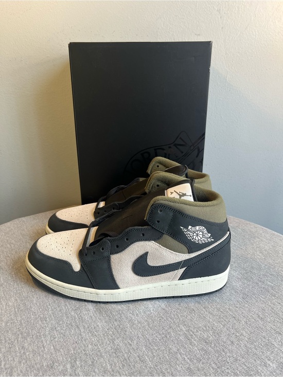 Jordan Other - Nike Air Jordan 1 Mid SE Off Orewood Brown Off Noir Men’s Size 11 HV4091-102